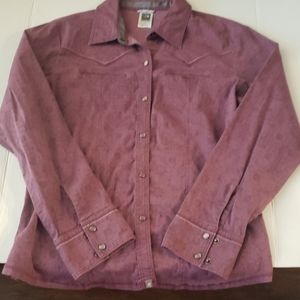 Women's long sleeve North Face shirt